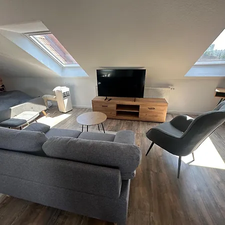 Ferienwohnung Zeitz - Apartment Weisse Elster Цайц